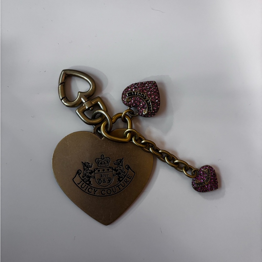 juicy couture 2000’s bag charm 🎀🩷